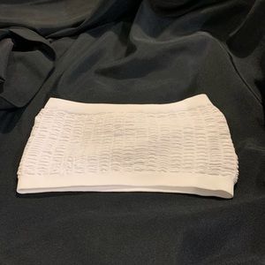 Nikibiki Women’s White Stretch Bandeau